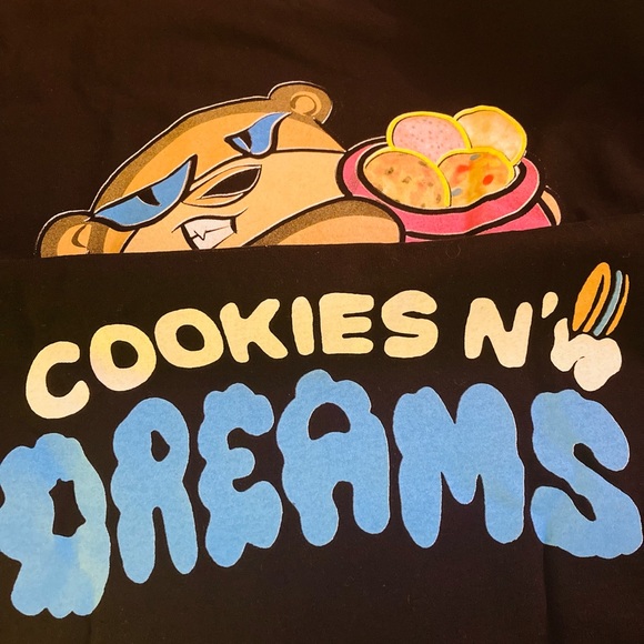 ✨••••Cookies and dreams tee 2xl🍪 NWT - Picture 1 of 6